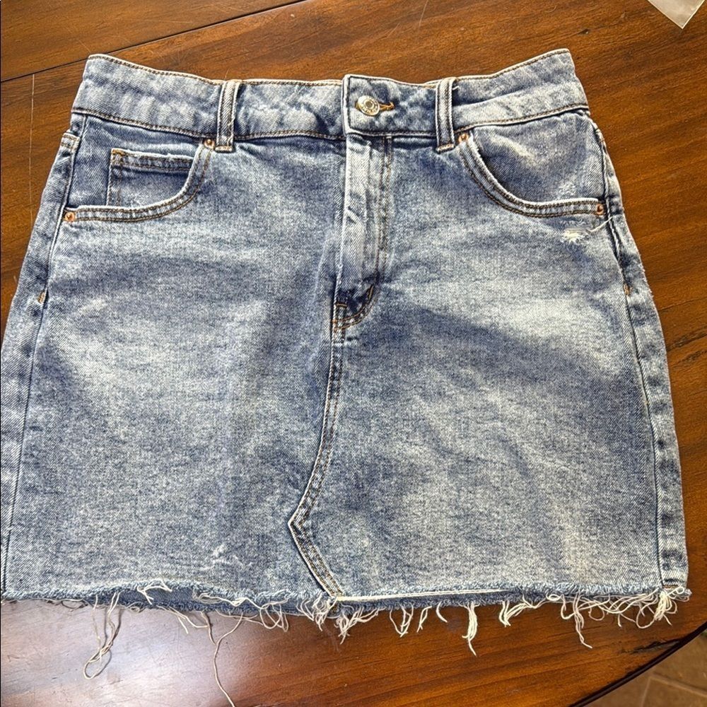 Wild Fable Distressed Denim Blue Frayed Hem Skirt, Size 10